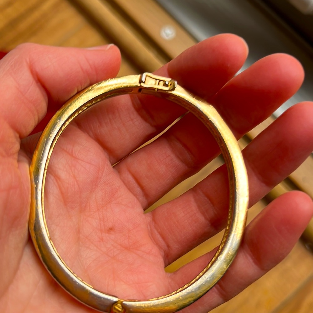 Signed Christian Dior bracelet and earrings gold tone set with crystals. - Picture 7 of 11